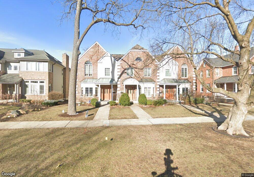 242 N Addison Ave, Elmhurst, IL 60126 - photo 1