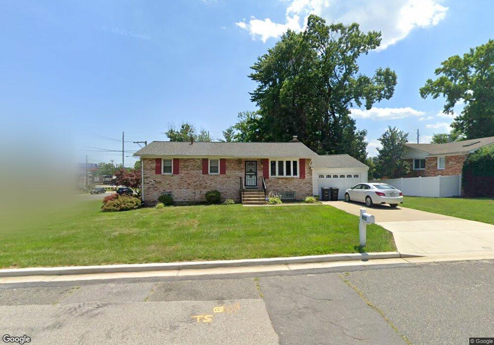 8423 Dunbar Ave, Hyattsville, MD 20785 - photo 1