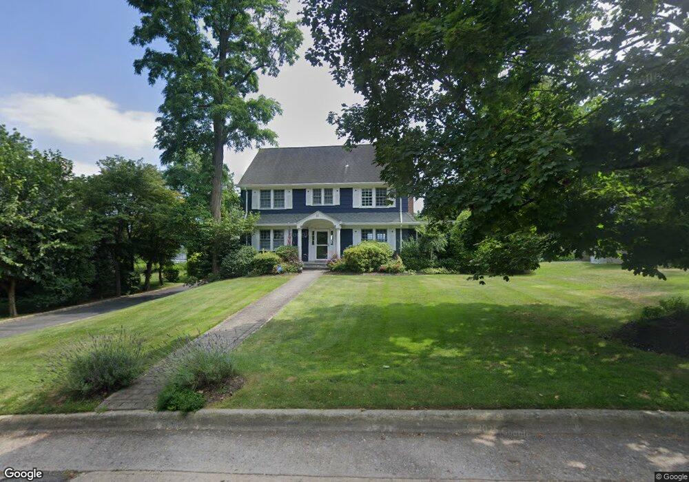 81 Summit Rd, Port Washington, NY 11050 - photo 1