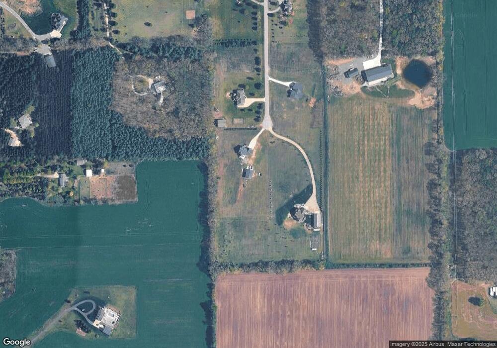 3238 Lone Oak Dr, Wayland, MI 49348 - photo 1