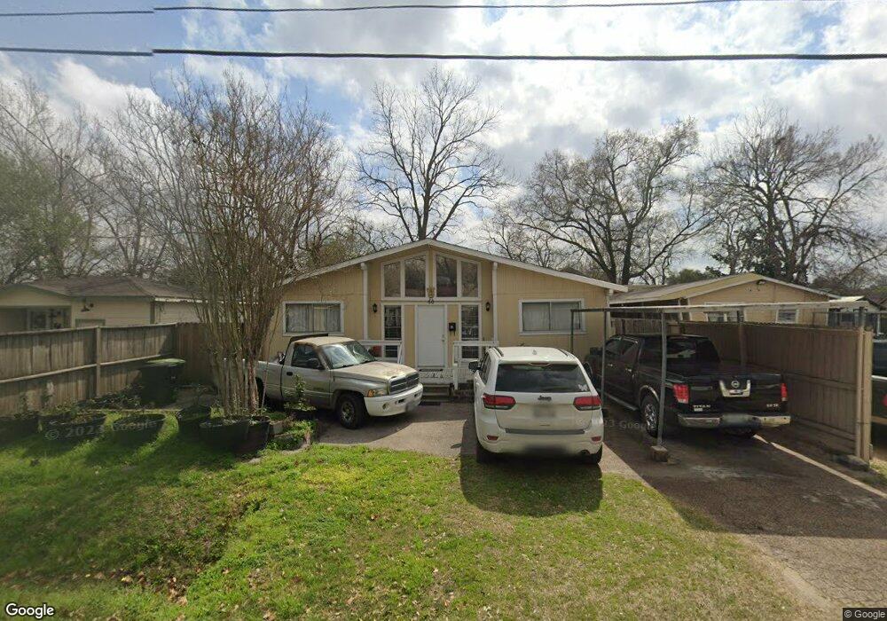 60 Burress St, Houston, TX 77022 - photo 1