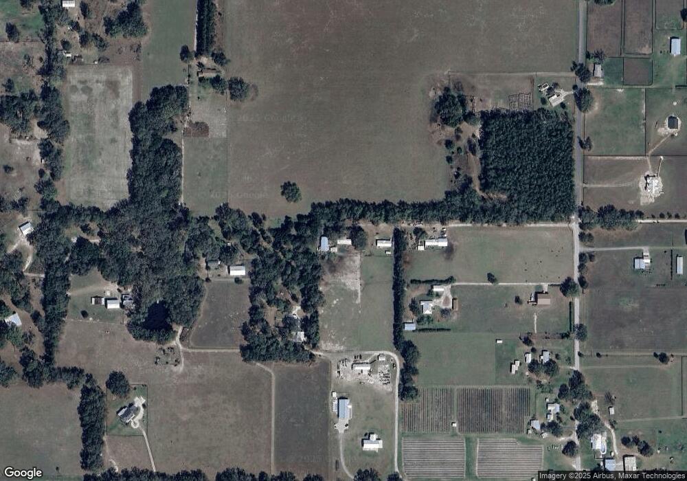 4271 NE 137th Rd, Oxford, FL 34484 - photo 1