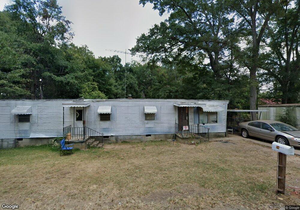 94 Rogers St, Barnesville, GA 30204 - photo 1