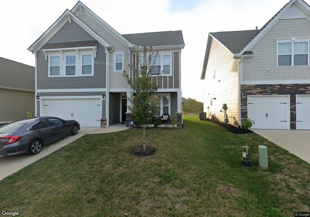 189 Fox Cove Rd, Hendersonville, NC 28792 - photo 1