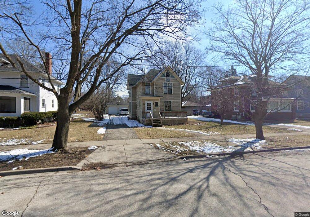 1023 N Spring St, Elgin, IL 60120 - photo 1