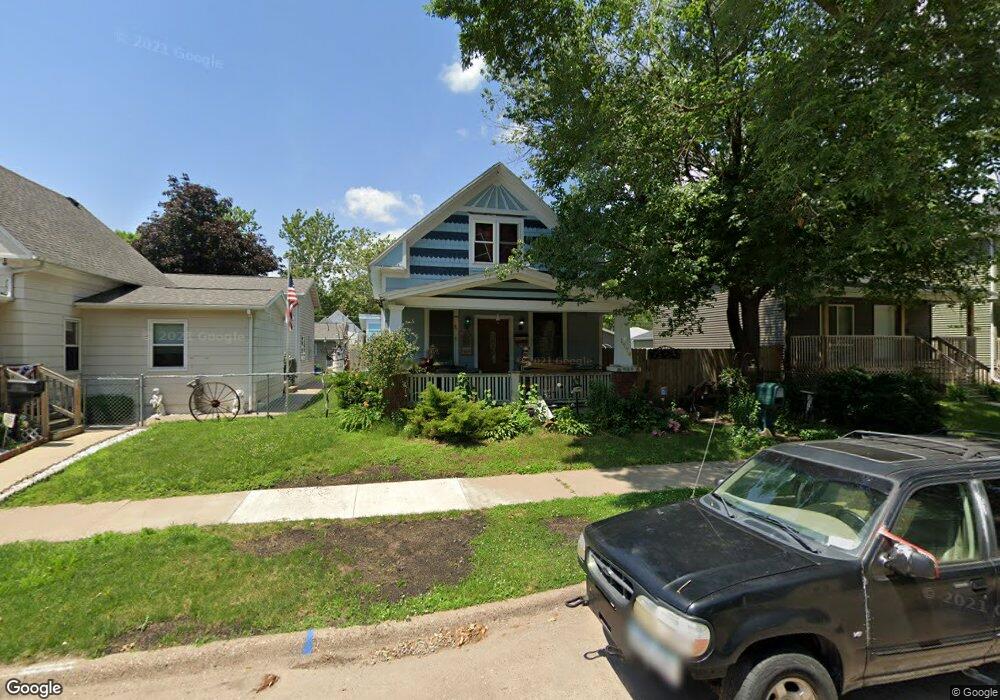 1774 Mallory St SW, Cedar Rapids, IA 52404 - photo 1