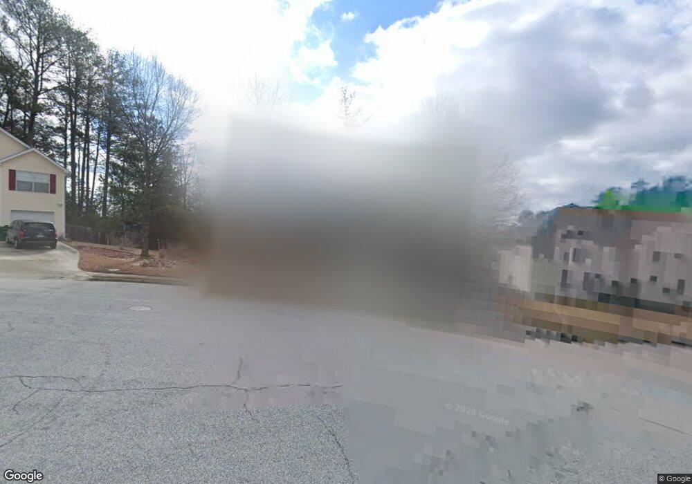 7611 Pleasant Hollow Ct, Lithonia, GA 30058 - photo 1