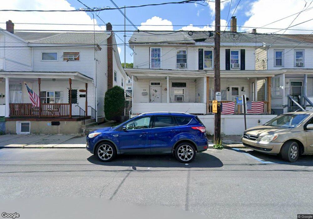 334 E Bertsch St, Lansford, PA 18232 - photo 1