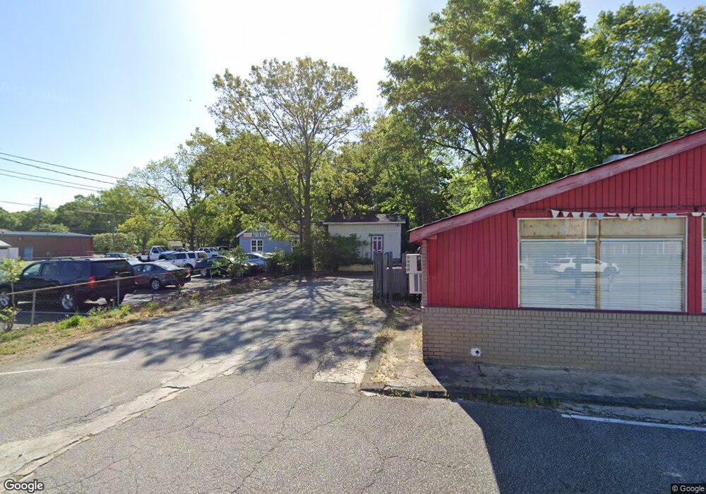 223 N Broad St, Winder, GA 30680 - photo 1