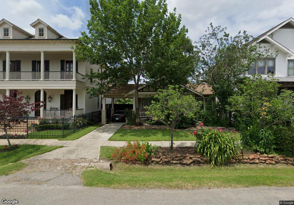 703 E 10th St, Houston, TX 77008 - photo 1