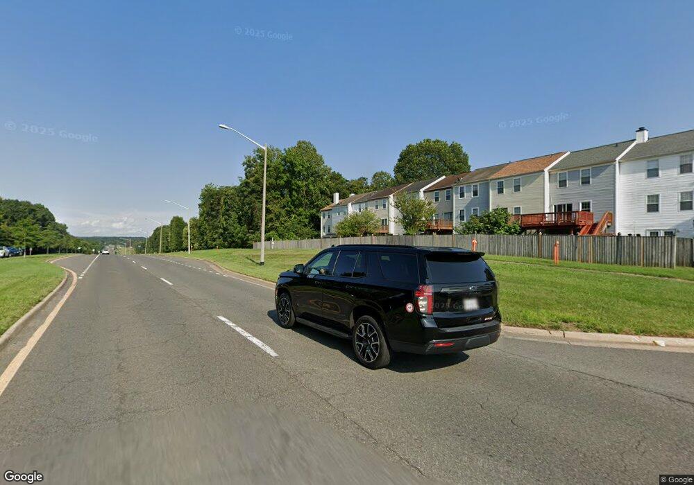 13922 Big Yankee Ln, Centreville, VA 20121 - photo 1