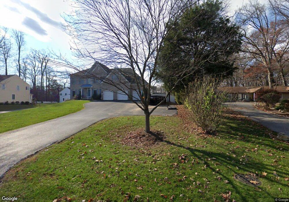 10606 Hickory Point Ln, Columbia, MD 21044 - photo 1