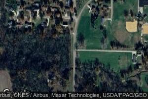 621 S Harmony St, Stronghurst, IL 61480