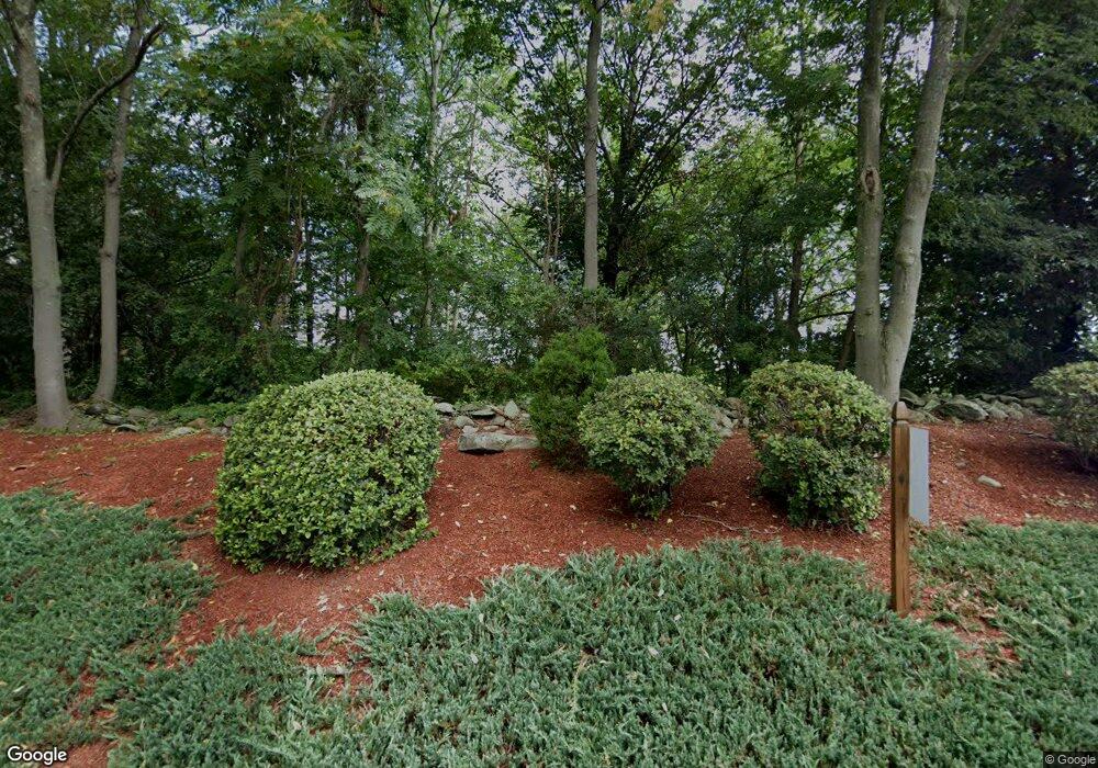 1076 Washington Green, New Windsor, NY 12553 - photo 1