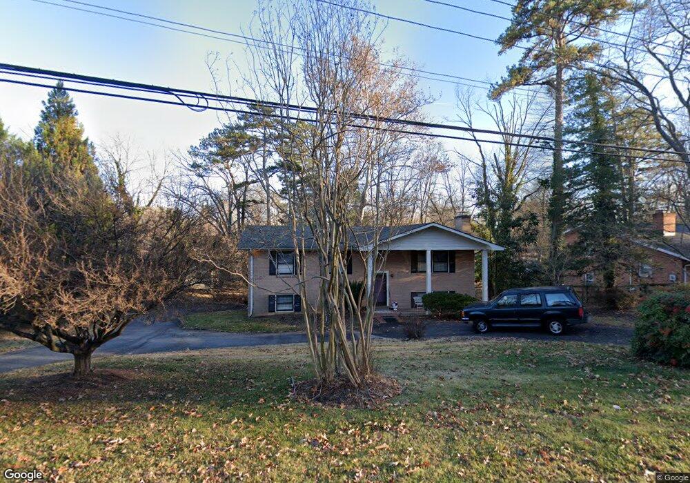 214 Georgetown Rd, Charlottesville, VA 22901 - photo 1