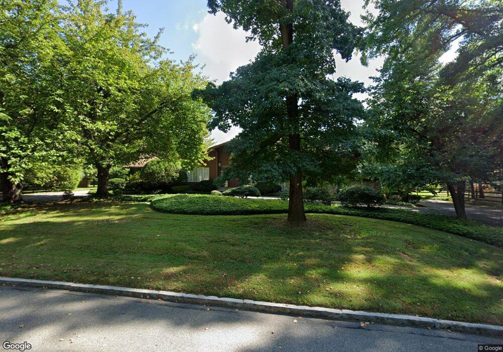 735 John Barry Dr, Bryn Mawr, PA 19010 - photo 1