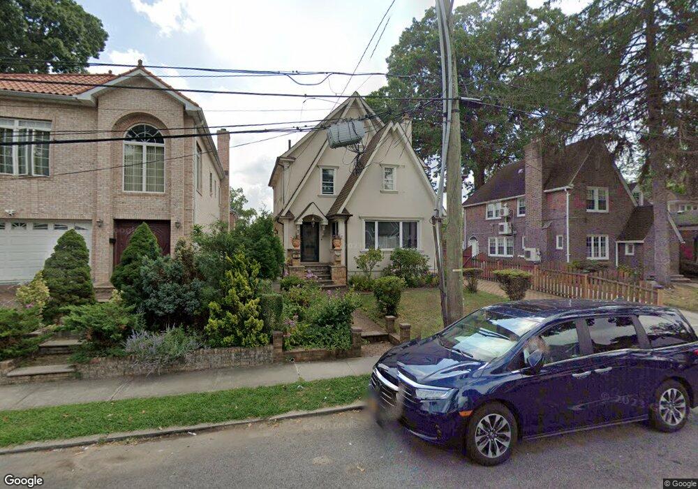 4735 163rd St, Flushing, NY 11358 - photo 1