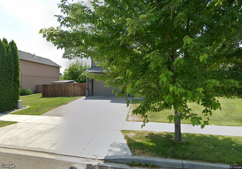 3907 W 20th Ave unit New FULL FENCING BEI, Kennewick, WA 99338 - photo 1