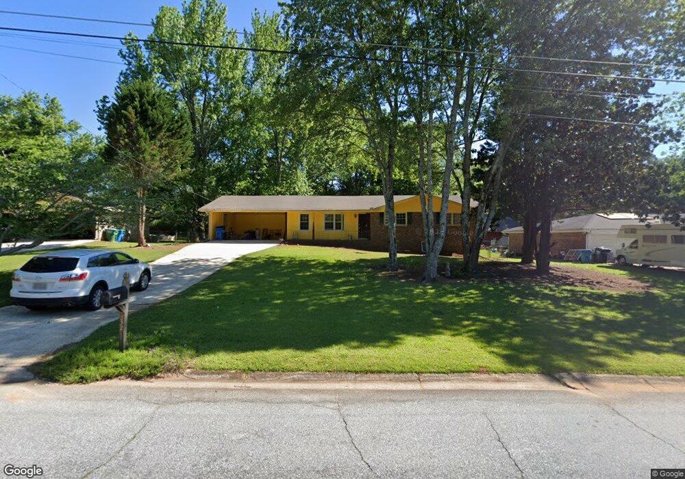 832 Denise Ct, Stone Mountain, GA 30087 - photo 1