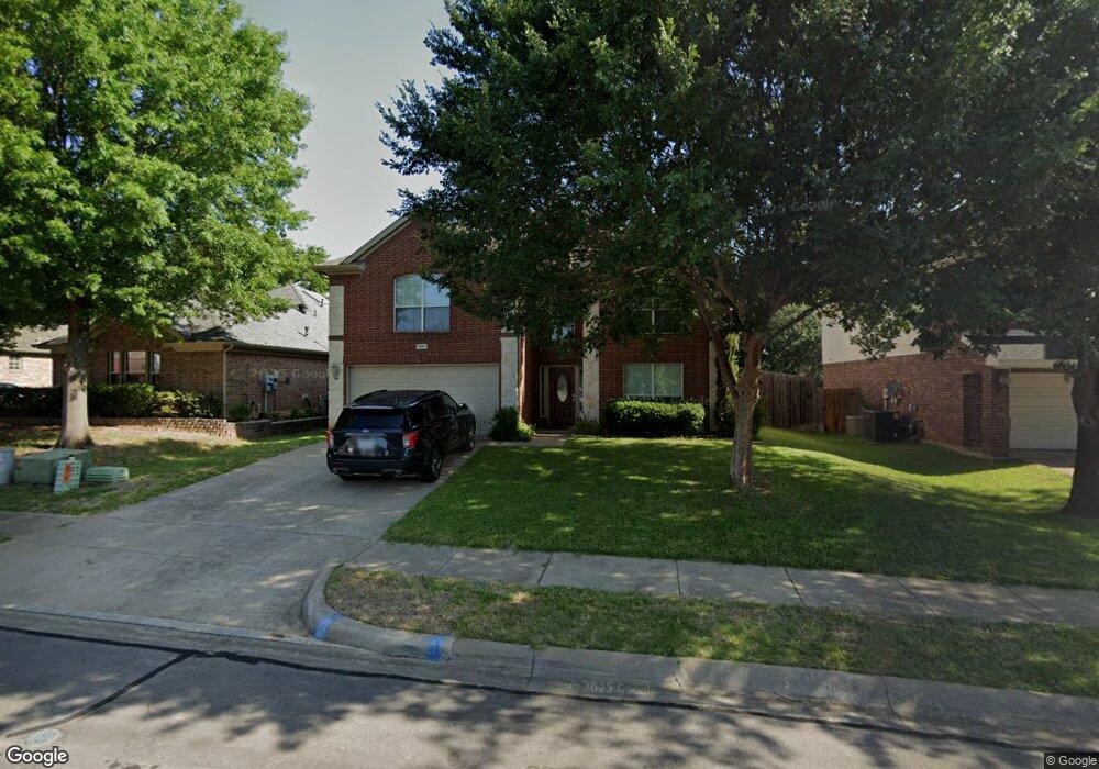 1001 Stoneway Dr, Denton, TX 76210 - photo 1