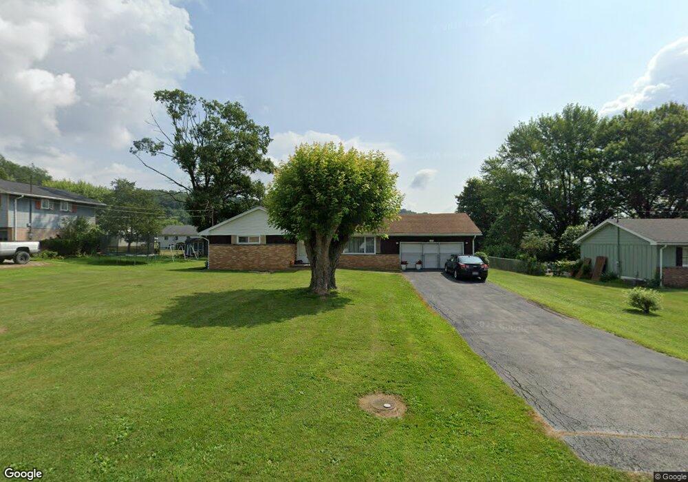 1331 Parkview Dr, Wellsville, OH 43968 - photo 1