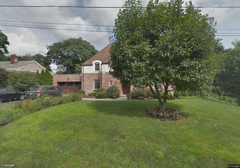 251 Beverly Rd, Scarsdale, NY 10583 - photo 1