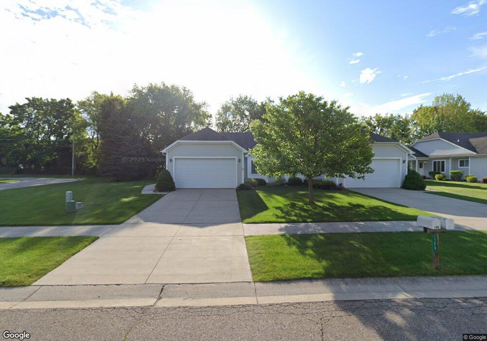 100 Aberdeen Dr unit 36, Flushing, MI 48433 - photo 1