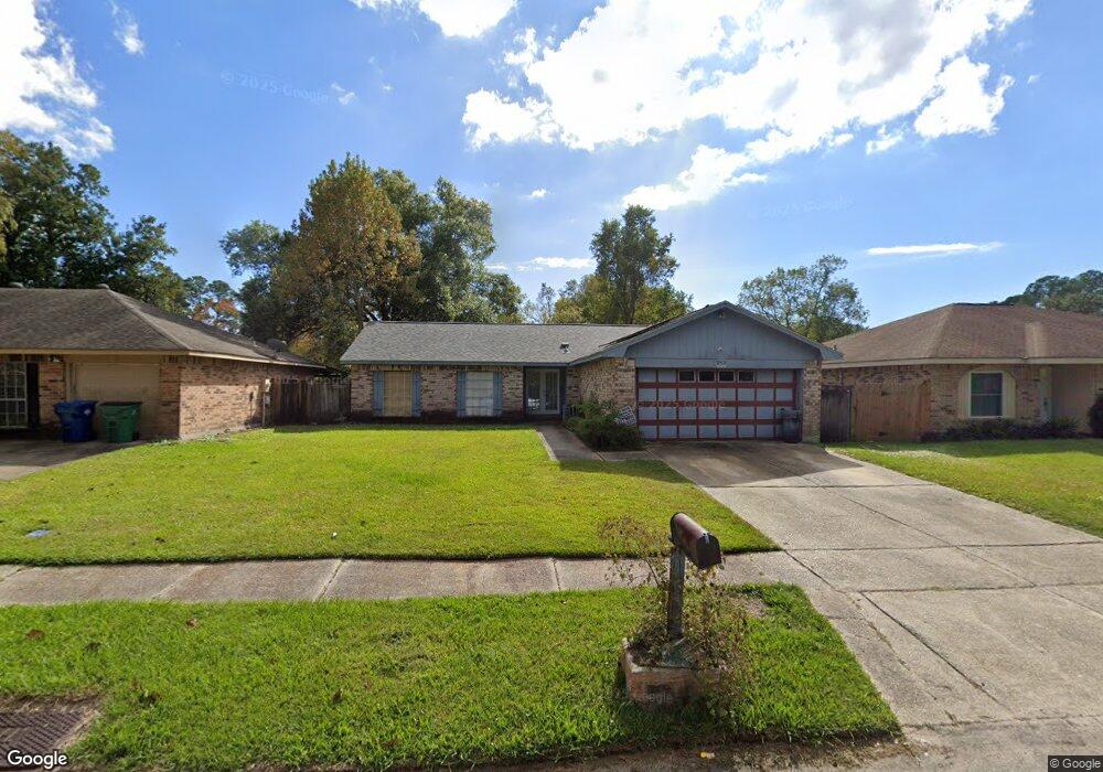 213 N Queens Dr, Slidell, LA 70458 - photo 1