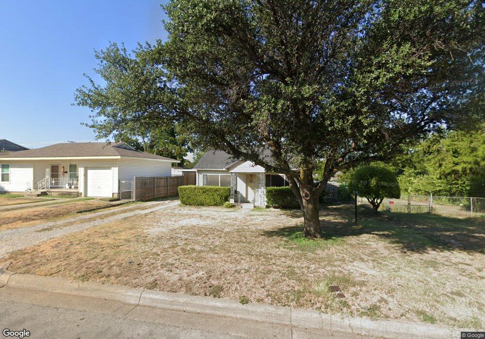 2805 NW 25th St, Fort Worth, TX 76106 - photo 1
