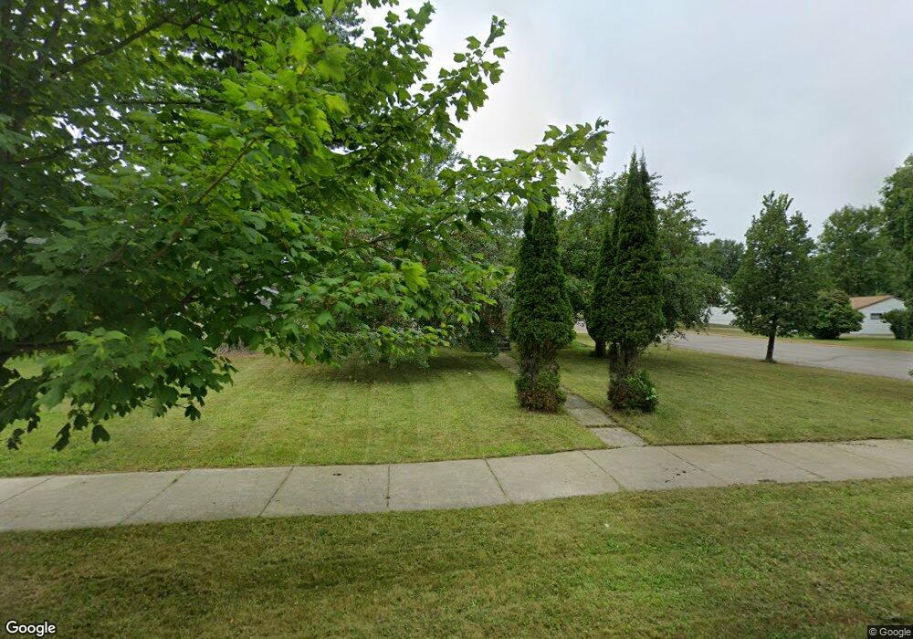 501 SE 2nd Ave, Grand Rapids, MN 55744 - photo 1