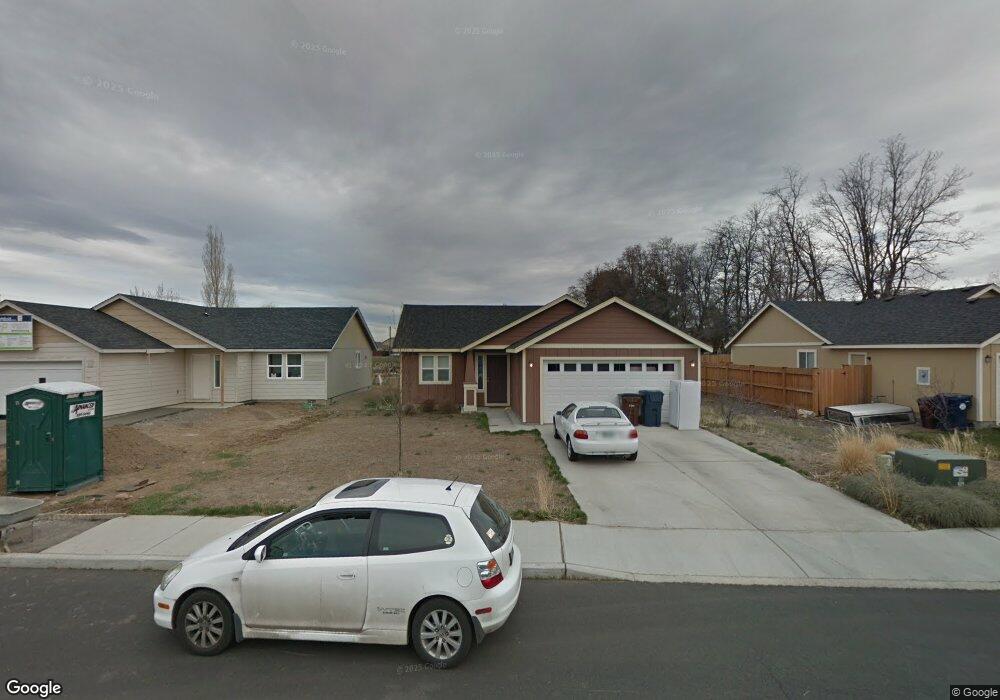 3257 SW Peridot Ave, Redmond, OR 97756 - photo 1