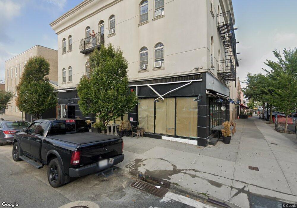 37-20 30th Ave unit 3, Astoria, NY 11103 - photo 1