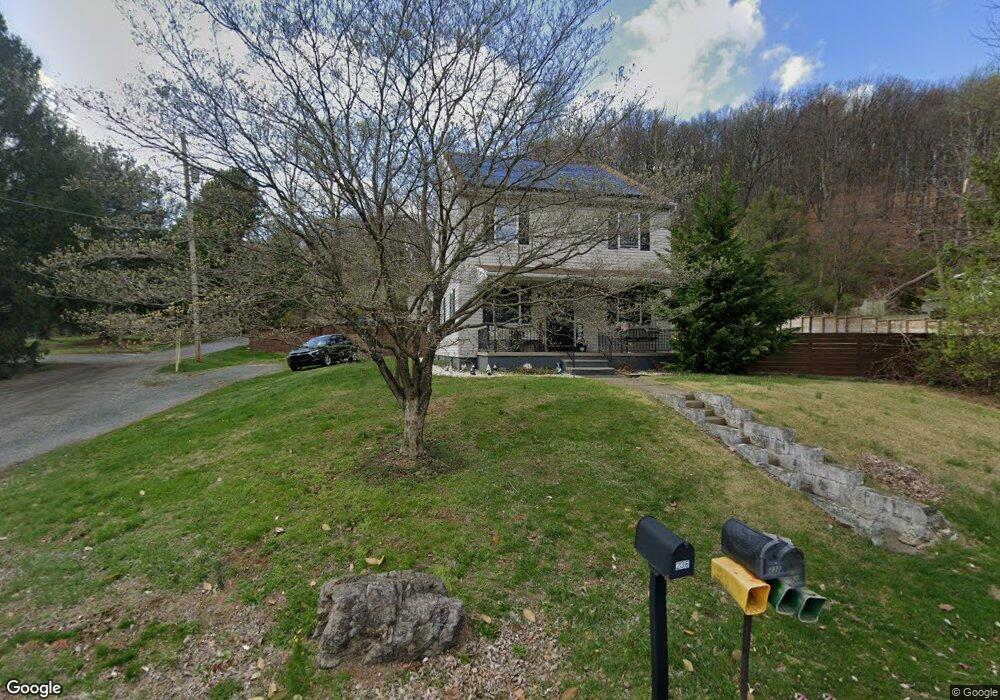 232 W Neversink Rd, Reading, PA 19606 - photo 1