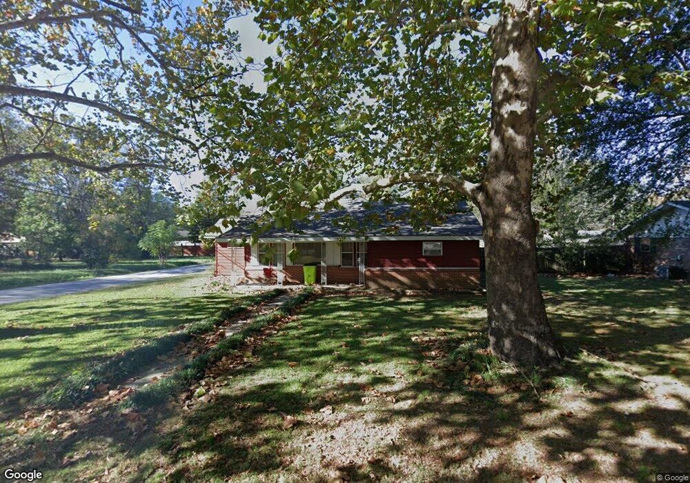 1112 S Leslie St, Stuttgart, AR 72160 - photo 1