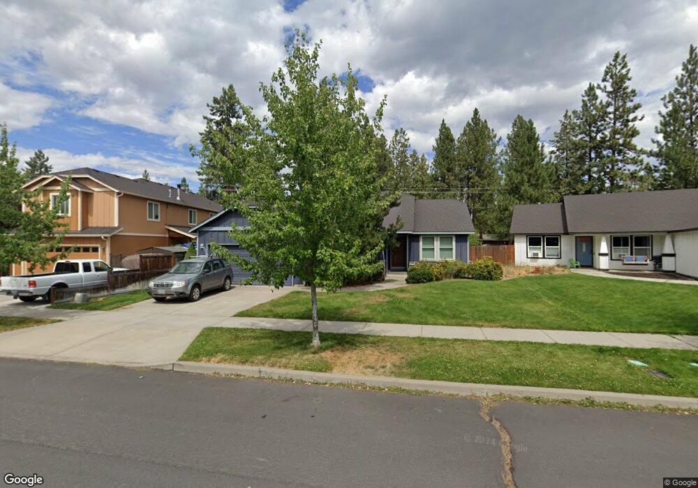 19895 Duck Call Ln, Bend, OR 97702 - photo 1