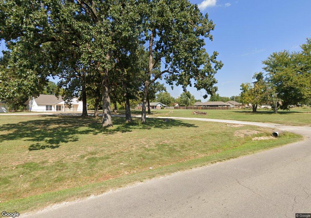 503 E Sequoyah St, Muldrow, OK 74948 - photo 1