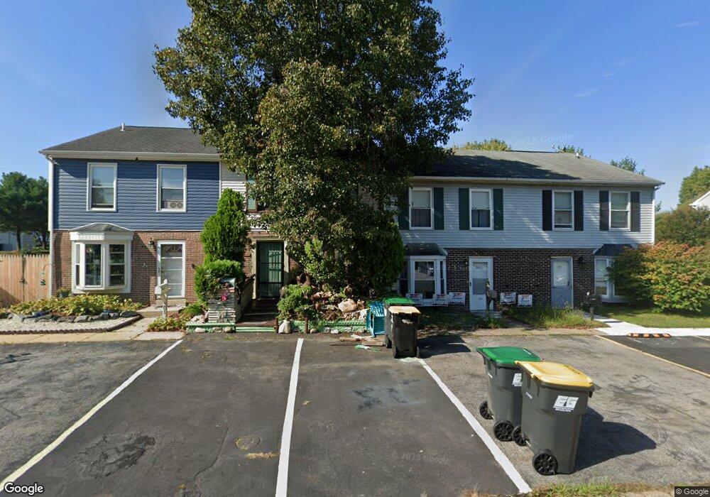 303 Thayer Ct, Newark, DE 19702 - photo 1