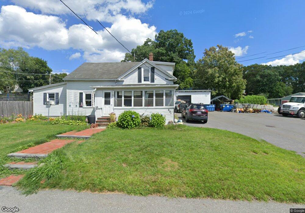 231 Manning St, Hudson, MA 01749 - photo 1