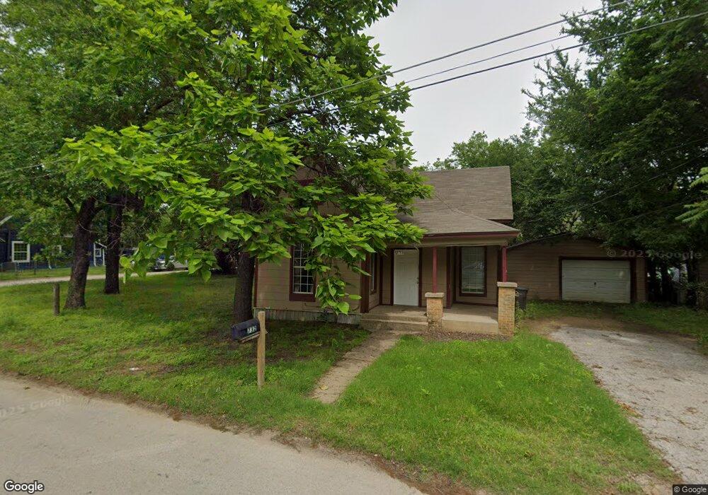 732 N Wilhite St, Cleburne, TX 76031 - photo 1