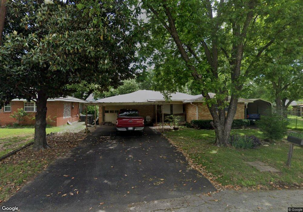 706 Madison St, Cleburne, TX 76033 - photo 1