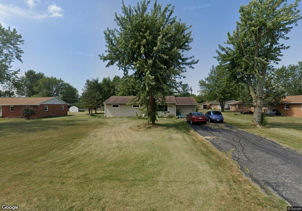 2561 Baty Rd, Lima, OH 45807 - photo 1