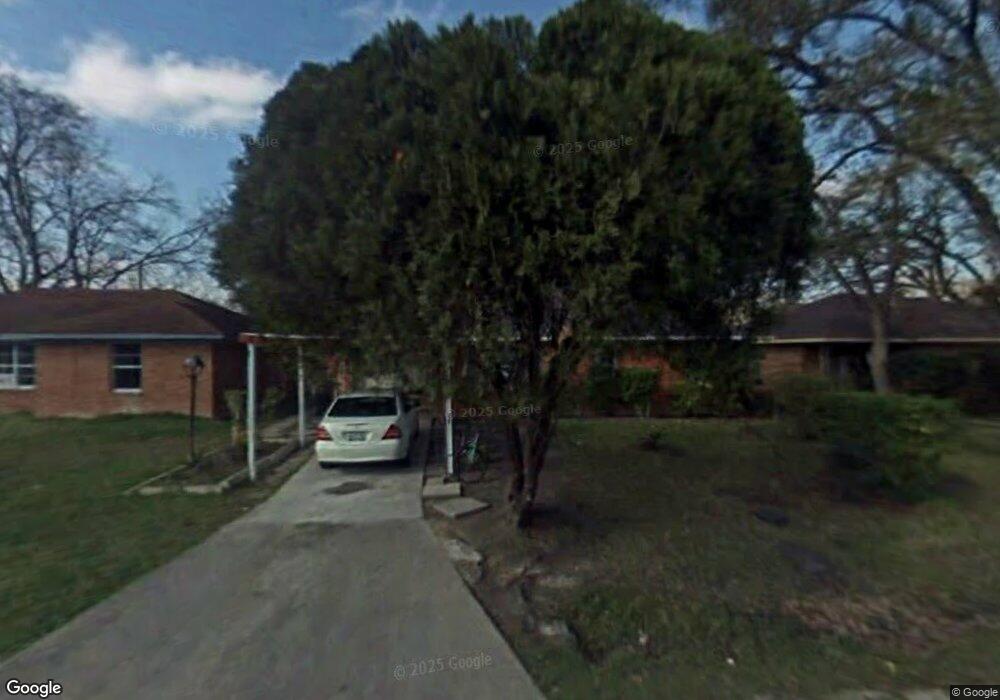 819 E 42nd St, Houston, TX 77022 - photo 1