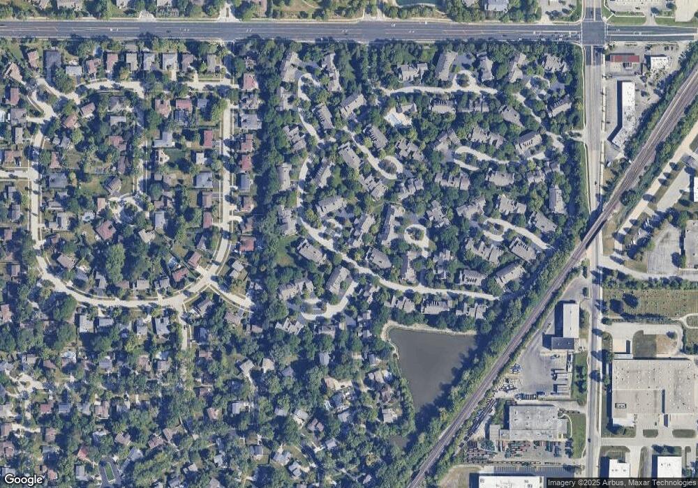 101 Wellesley Ct, Glenview, IL 60026 - photo 1