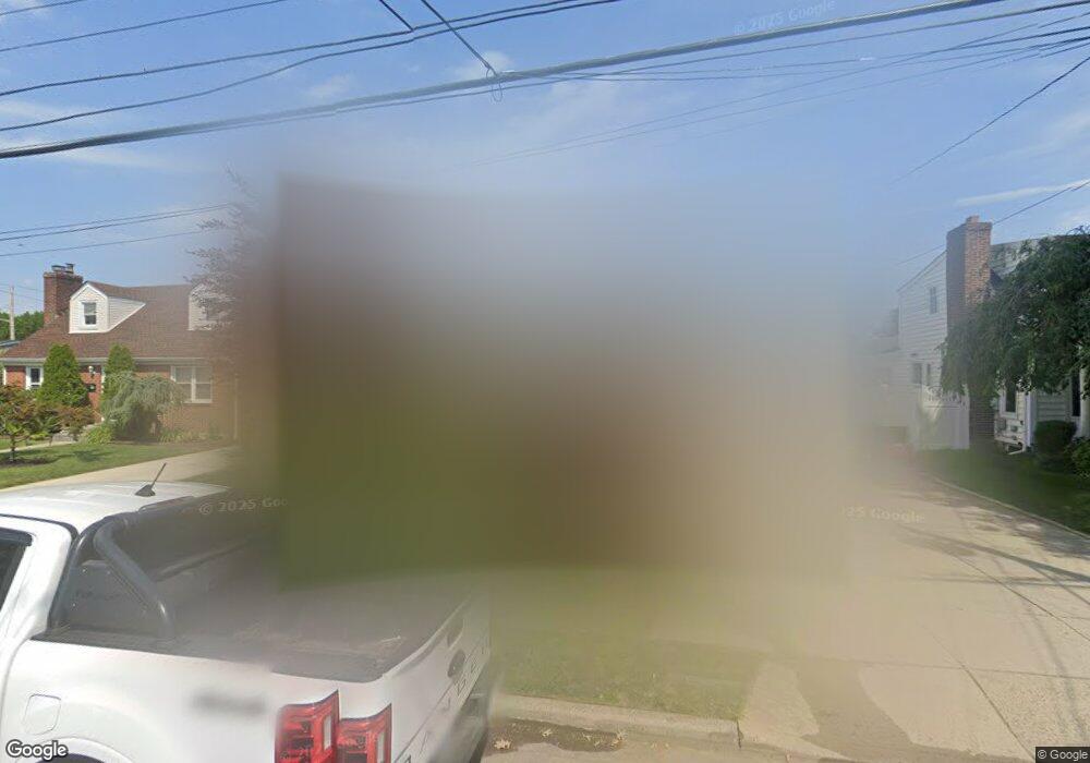 85 Doris Ave, Franklin Square, NY 11010 - photo 1