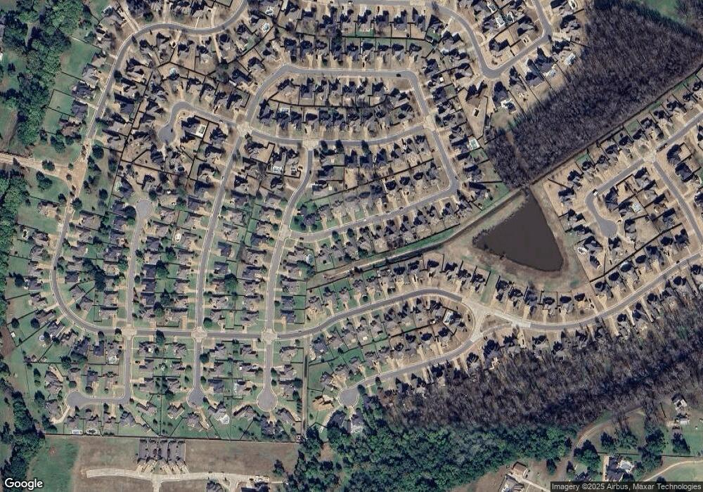 707 Saint Martin Ln, Bossier City, LA 71111 - photo 1