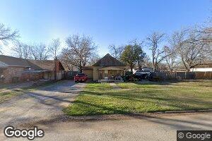214 E Nevada St, Walters, OK 73572