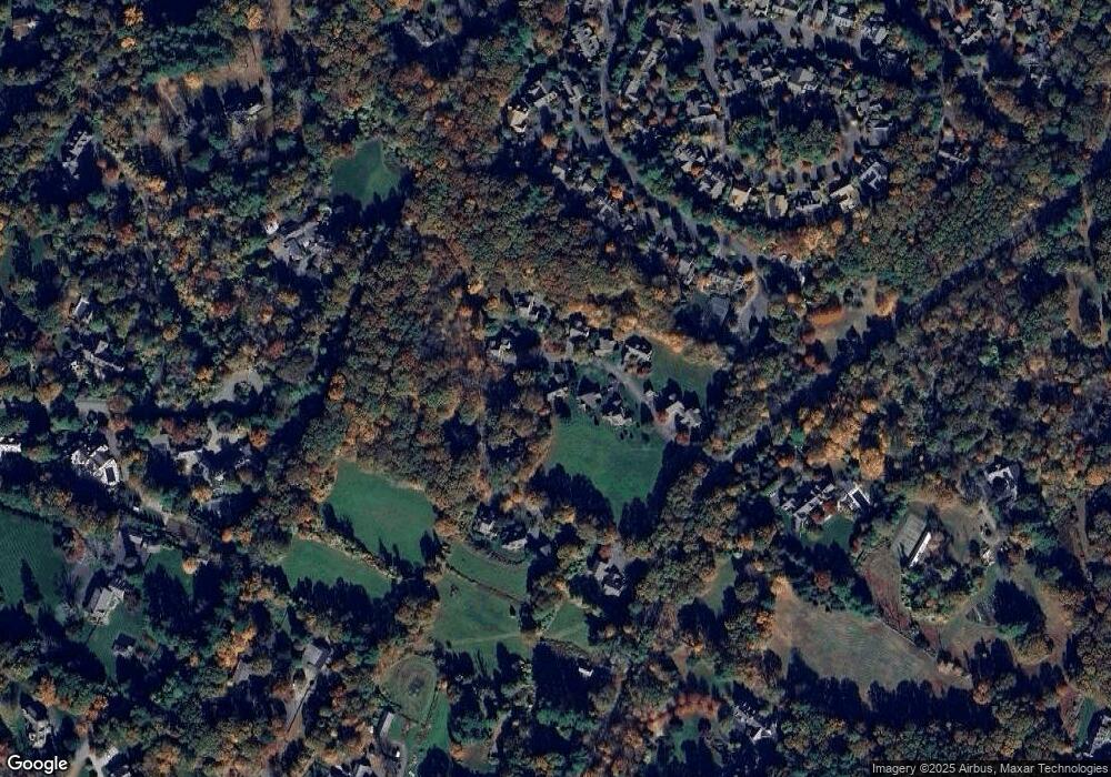 10 Livermore Ln, Weston, MA 02493 - photo 1