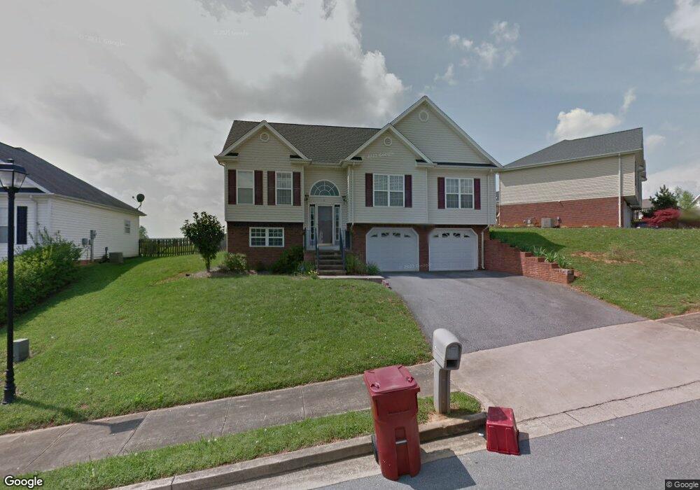 17 Taylor Ridge Ct, Johnson City, TN 37601 - photo 1