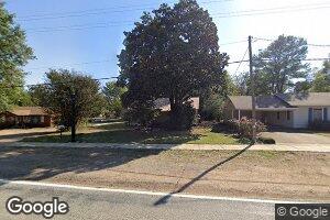 123 W Main, Lockesburg, AR 71846