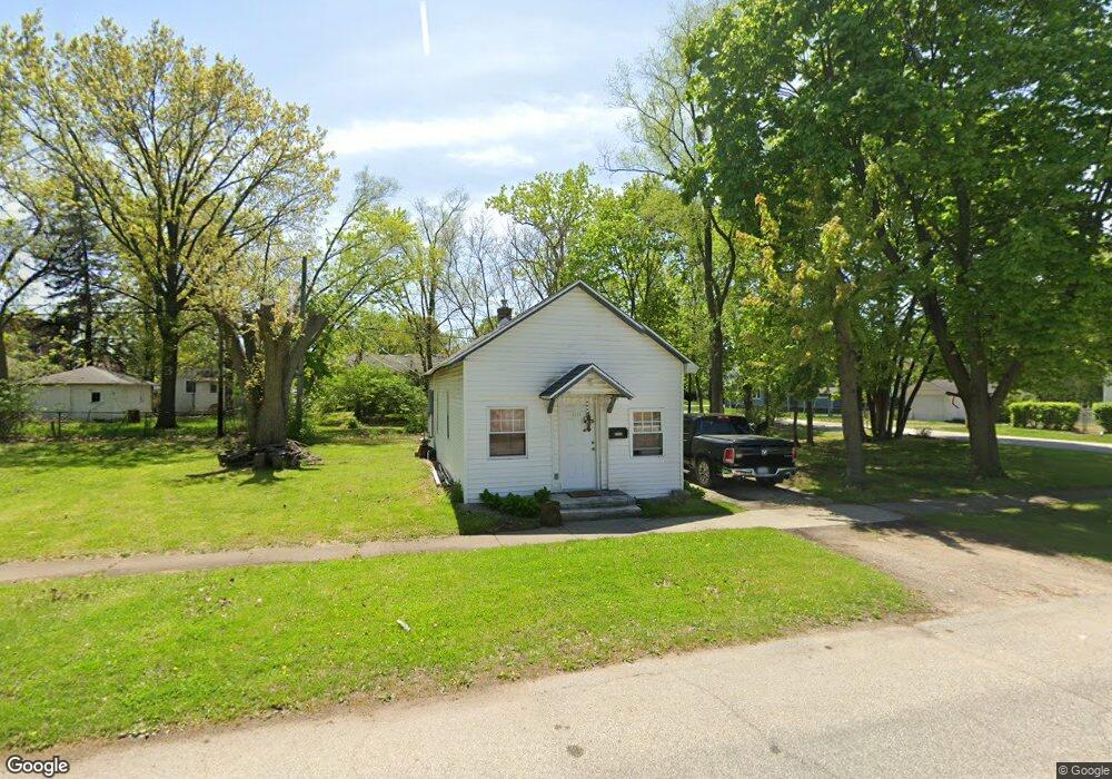 1221 W Wolf Ave, Elkhart, IN 46516 - photo 1